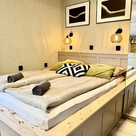 Monte Poddasze I Ciasna Ale Wanna I 5 Minut Plaza * Σόποτ