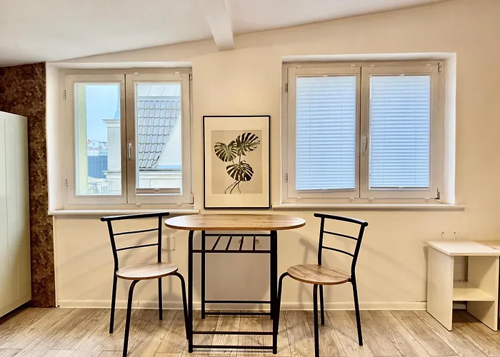 Apartment Monte Poddasze I Ciasna Ale Wanna I 5 Minut Plaza